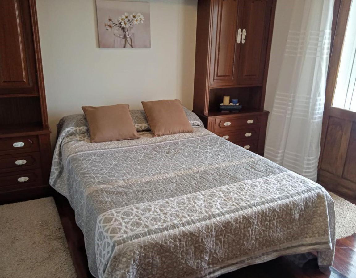 Apartamento Teresa En Vilanova De Arousa ポンテベドラ エクステリア 写真