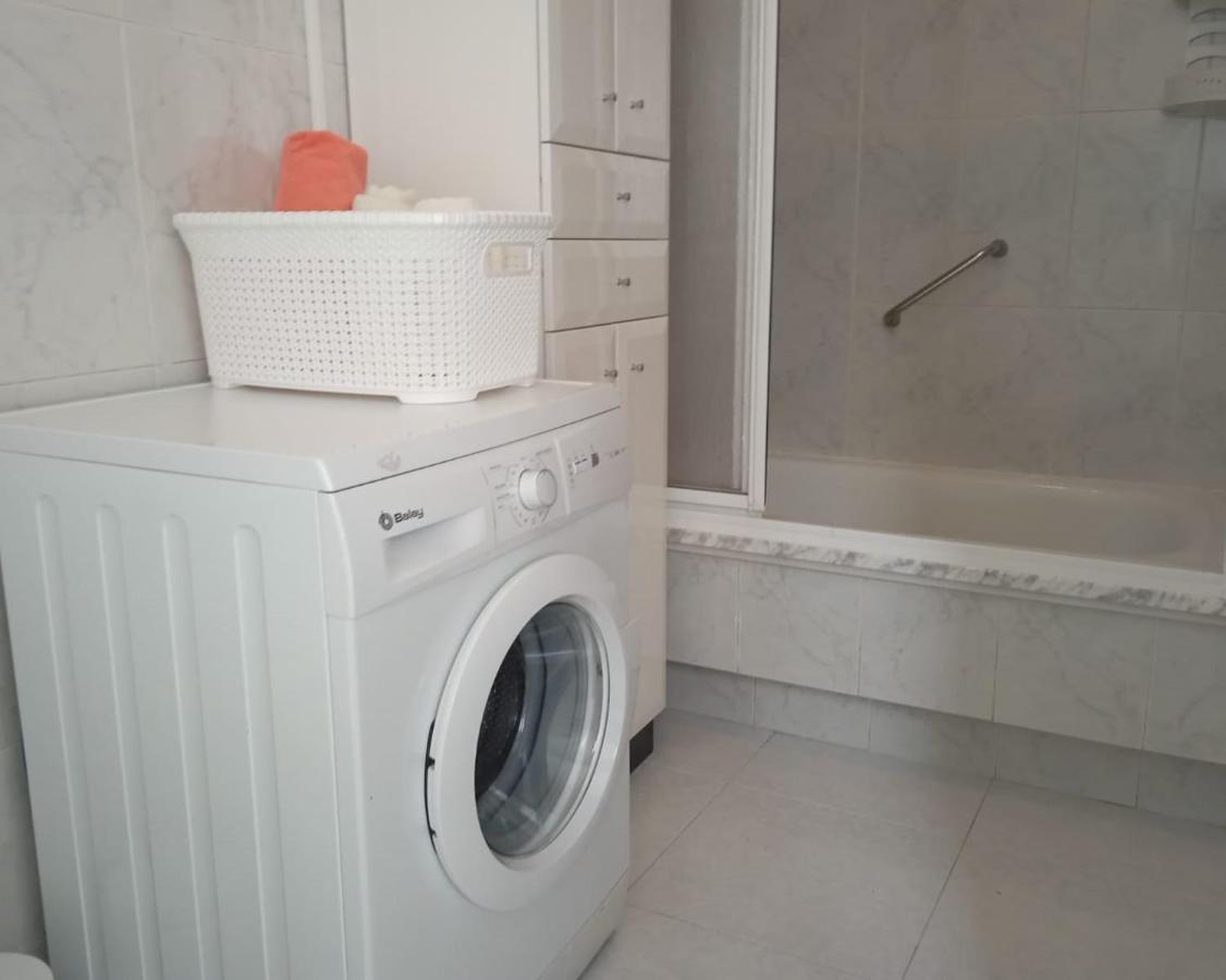 Apartamento Teresa En Vilanova De Arousa ポンテベドラ エクステリア 写真